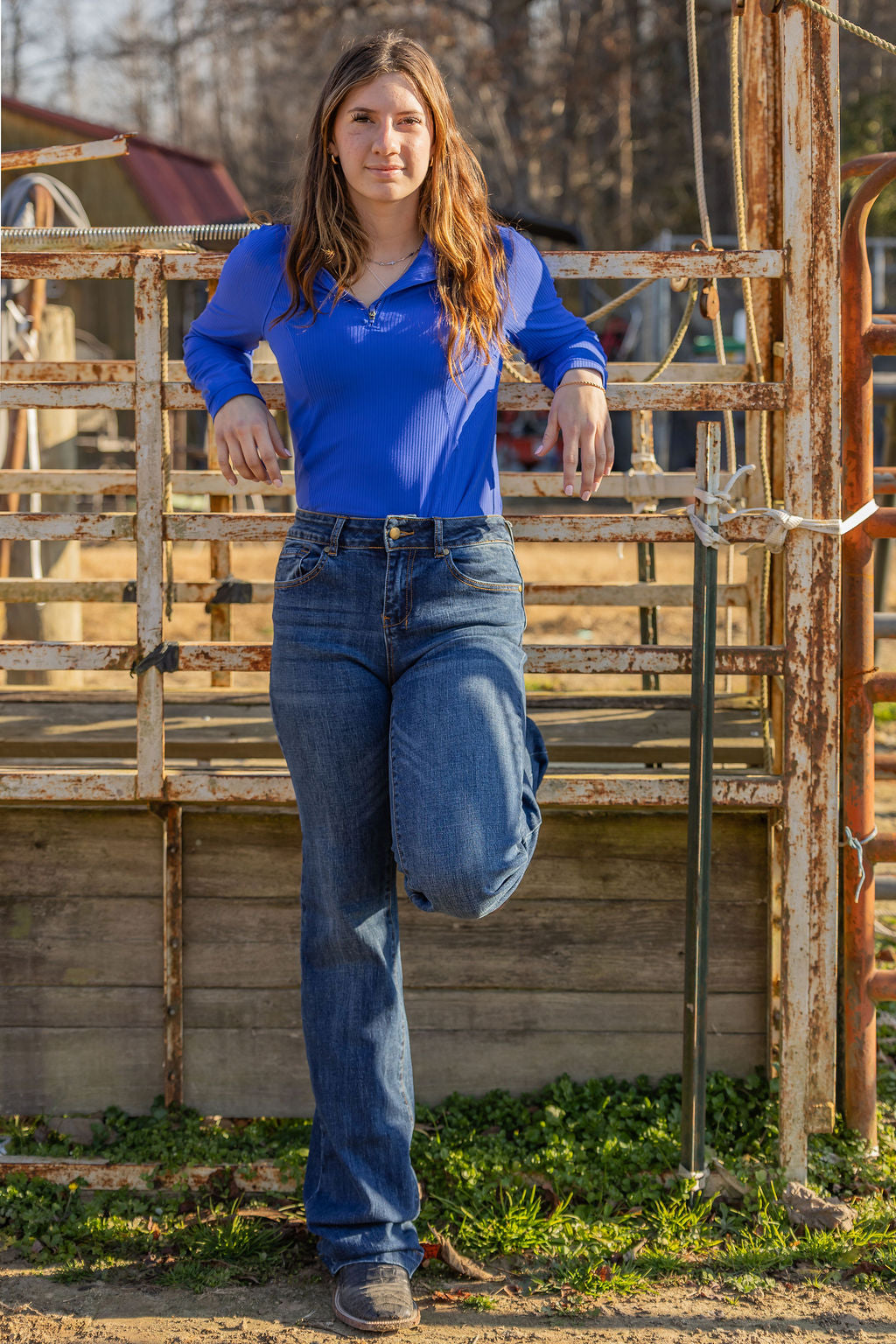 WOMEN'S TROUSER MEDIUM WASH